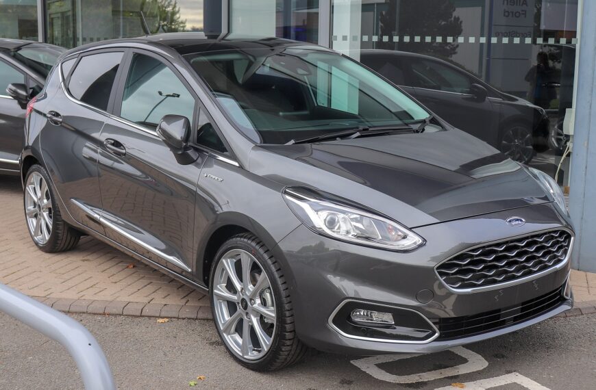 Ford Fiesta vs. Volkswagen Polo: Które auto wybrać?