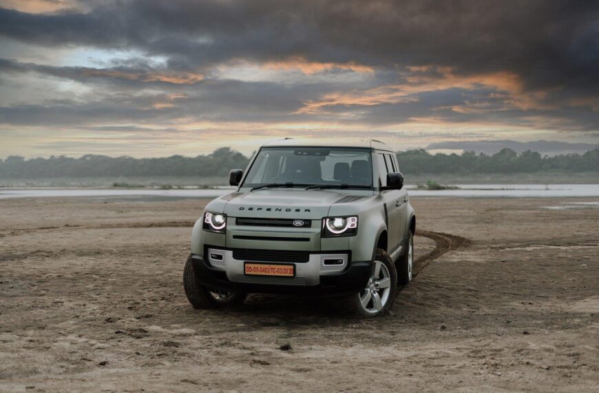Test off-road: Land Rover Defender – terenowe możliwości, wytrzymałość, cena.