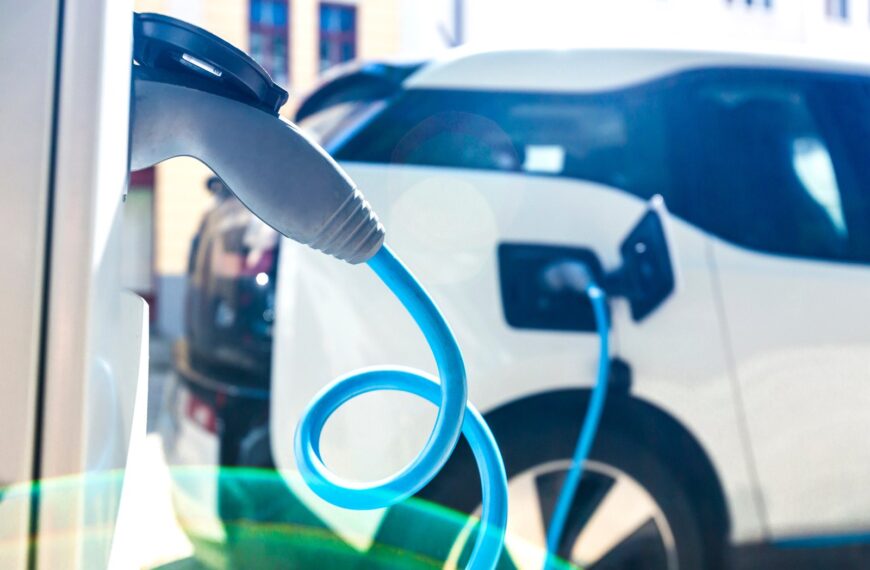 Jakie są przyszłościowe alternatywy dla benzyny i diesla w motoryzacji?