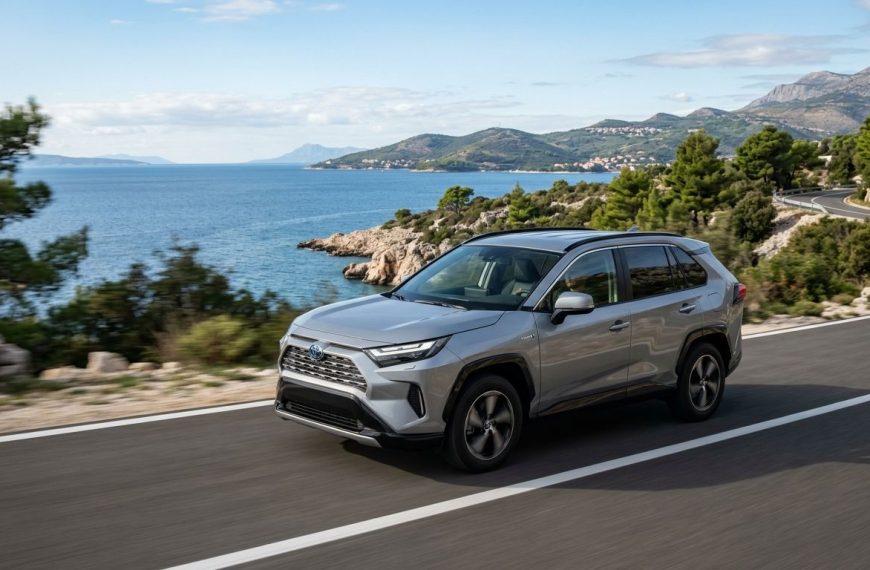 Nowa Toyota RAV4 2026: tylko hybryda – test i opinie